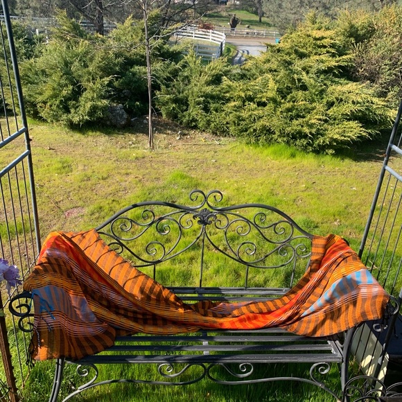 Shades of orange stripe print shawl/wrap , a great layering statement piece,HP25 - Picture 5 of 5